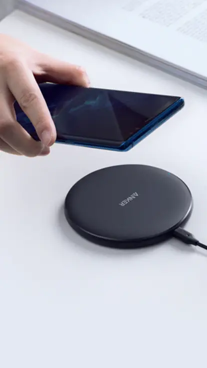 Anker Wireless Charger Blinking
