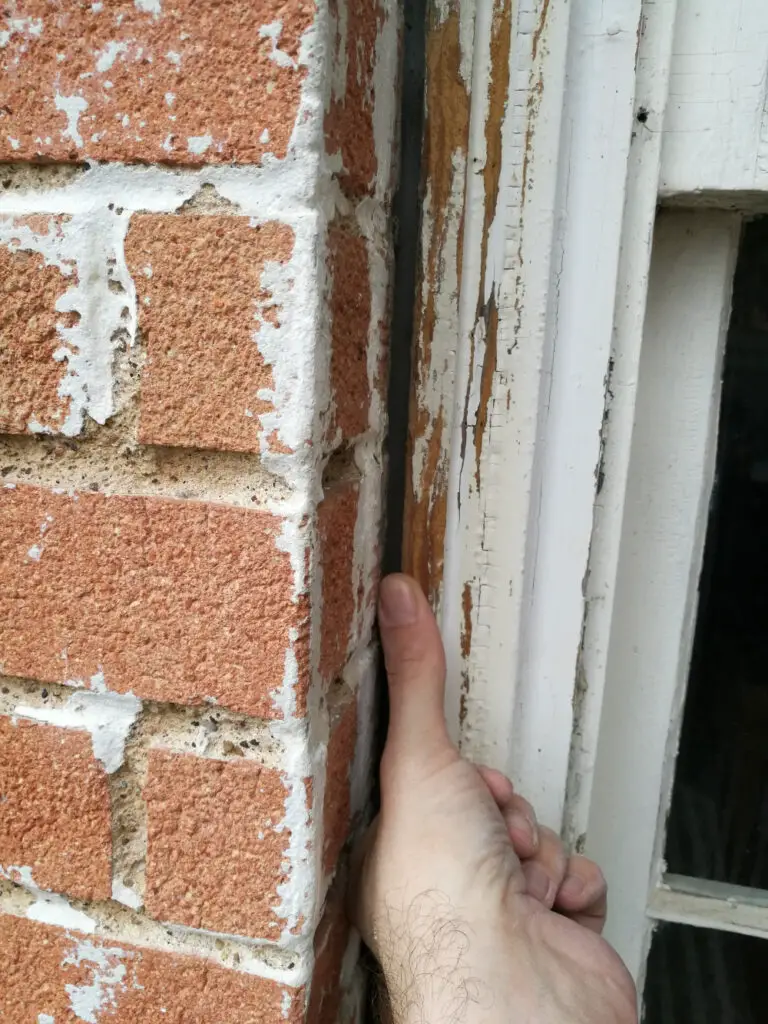How to Seal Gap between Window And Brick Wall