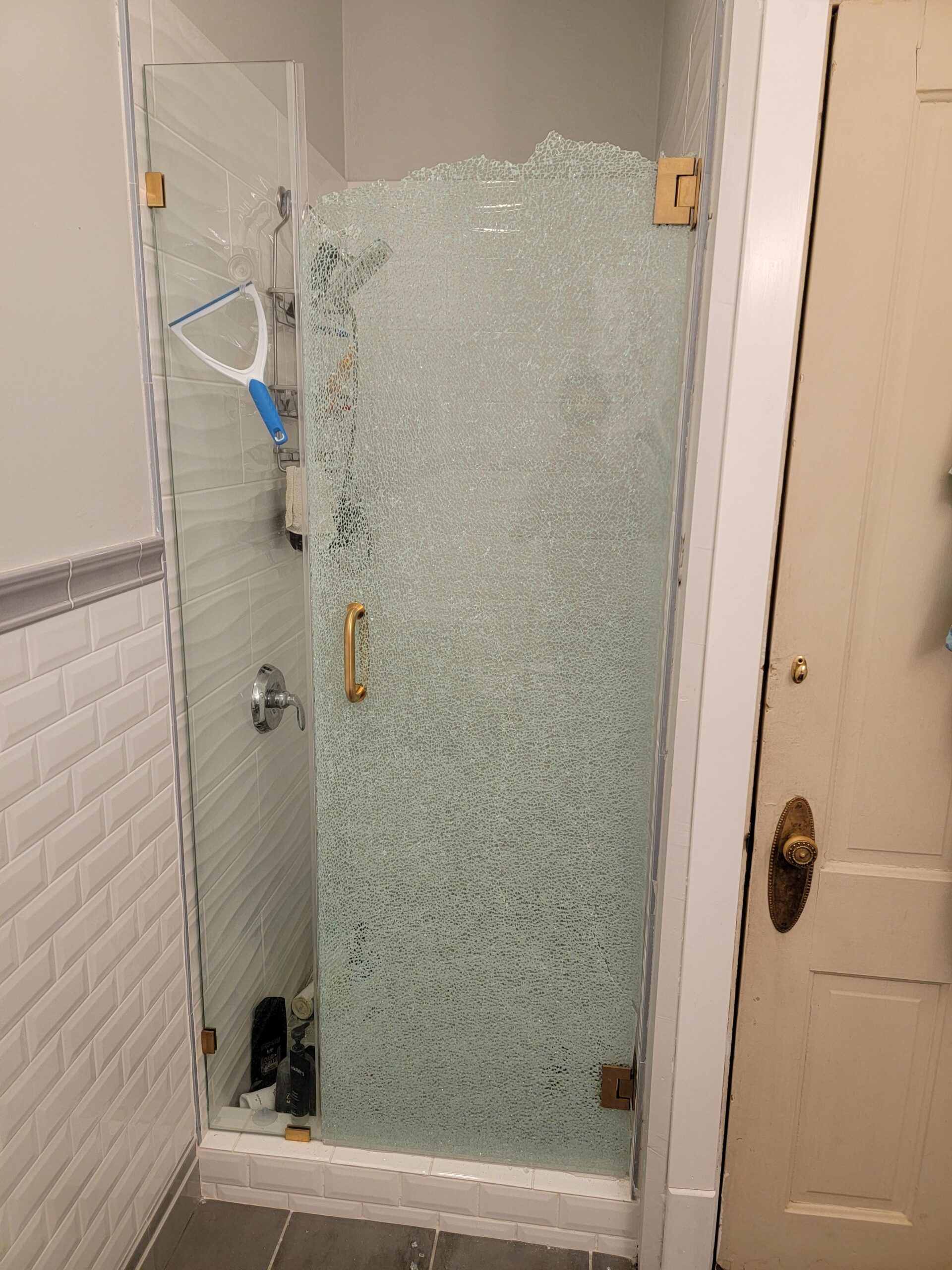 Can Glass Shower Doors Be Replaced If They are Broken