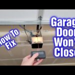 Garage Door Won'T Close And Light Blinks
