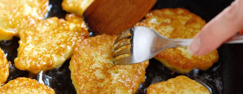 My House Smells Like Deep Fryer